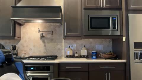 hungkingg22 online show from October 12, 5:48 pm