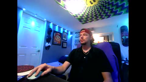 hungtxcock92 online show from October 16, 12:05 pm