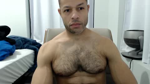 hungxpert online show from March 5, 11:38 pm