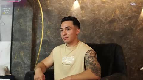 hunk_ryan online show from December 4, 1:55 pm