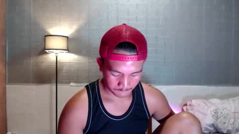 hunkylloyd online show from February 6, 3:43 am