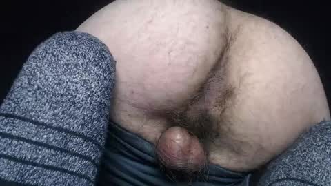 Snapshot of hunkytime chatting on March 4, 3:37 pm I AM NOT A DIRECTOR I AM THE BOSS KINGDADDYSIRSTR8ALPHAMASTER online show from March 4, 3:37 pm