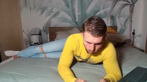 Hunter Bridges online show from October 4, 10:13 am