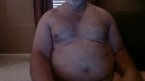 Snapshot of huntermark1 chatting on December 6, 2:22 pm huntermark1 online show from December 6, 2:22 pm
