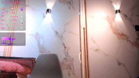 Hurren online show from February 20, 5:52 pm