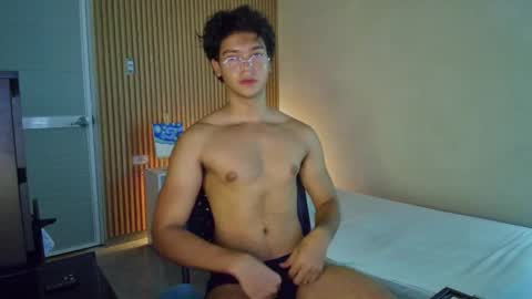 husband_xxx online show from January 9, 9:26 am
