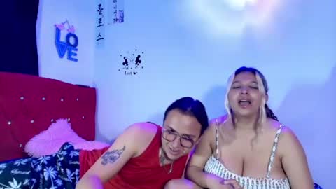 husbands_horny online show from June 22, 11:06 am