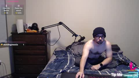 Husky Dad online show from October 22, 4:59 am