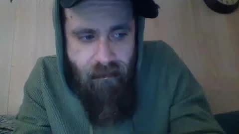 huskygengar22 online show from March 31, 4:46 am