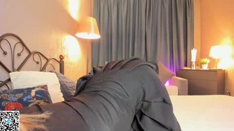 Ayla online show from January 9, 10:09 pm