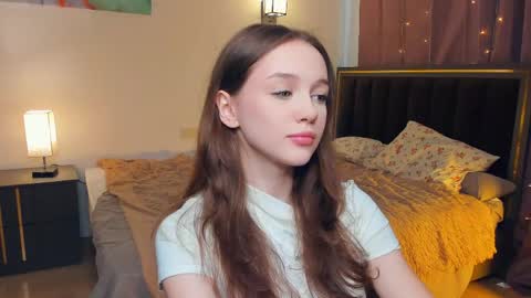 Lily online show from May 16, 7:27 am