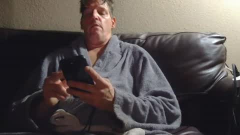 hypatia007_has_issues online show from January 17, 9:52 am