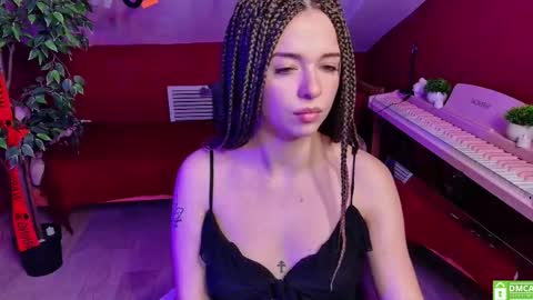 Julia online show from November 4, 9:05 pm