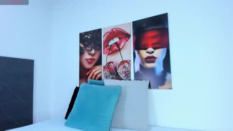 The Dolls online show from January 16, 8:18 pm