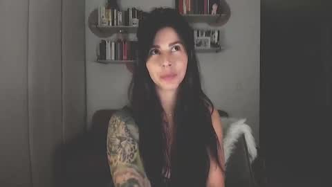 Lana Banana online show from November 6, 4:15 am