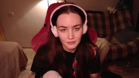 Snapshot of i_love_icecream chatting on February 9, 1:35 pm elisabeth online show from February 9, 1:35 pm