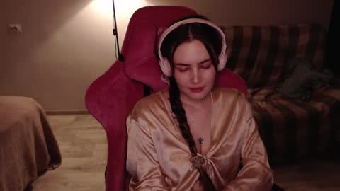 Snapshot of i_love_icecream chatting on March 11, 5:57 pm elisabeth online show from March 11, 5:57 pm
