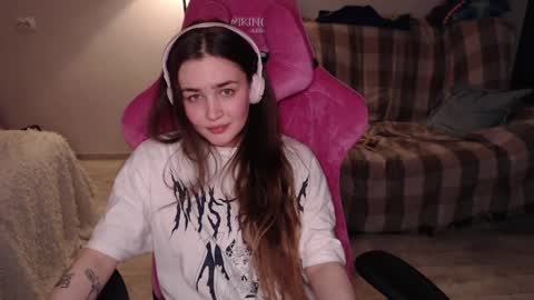 Snapshot of i_love_icecream chatting on January 30, 7:15 pm elisabeth online show from January 30, 7:15 pm