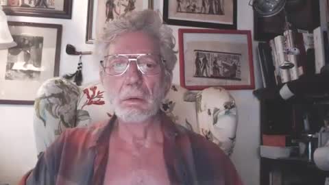 ImYourBitch online show from January 30, 7:07 am