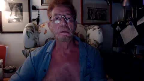 ImYourBitch online show from September 17, 6:50 am
