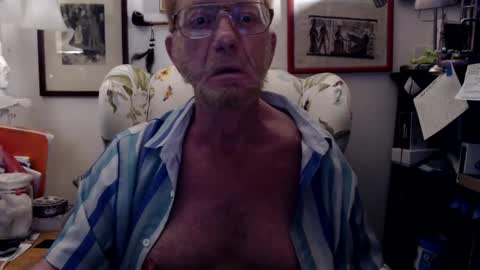 ImYourBitch online show from September 16, 5:21 am
