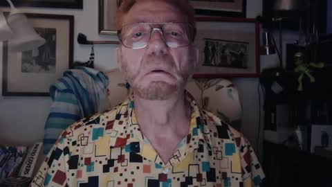 ImYourBitch online show from September 9, 2:33 am