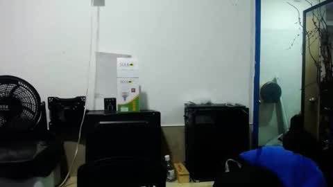 iaandalton online show from November 29, 11:07 am