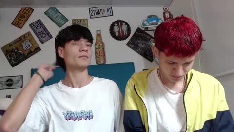 iam_lukas__ online show from November 16, 4:03 am