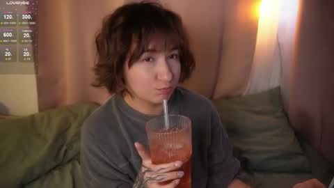 Meg  online show from May 5, 11:16 am