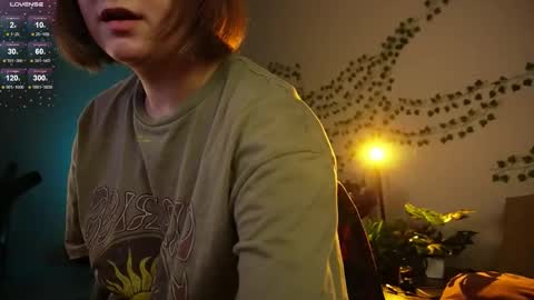 Meg  online show from December 16, 12:29 am