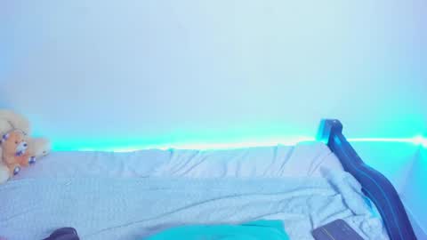 NAHO online show from April 22, 10:28 pm