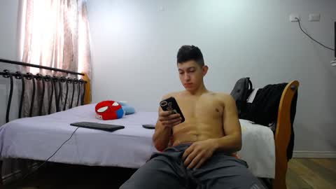 iam_yourbabyprincess_xd online show from February 23, 9:16 pm