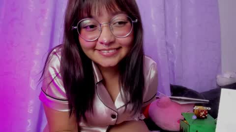 Snapshot of iam_zoechan chatting on January 18, 3:09 am Zoe 3 online show from January 18, 3:09 am