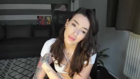 Baby Gal online show from February 10, 7:15 am