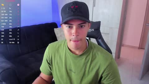 Snapshot of iamdylan777 chatting on March 6, 6:59 pm Dylan independent model online show from March 6, 6:59 pm