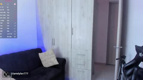 Snapshot of iamdylan777 chatting on March 6, 10:04 pm Dylan independent model online show from March 6, 10:04 pm