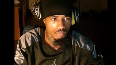 iamjohnny4u online show from November 23, 6:00 am