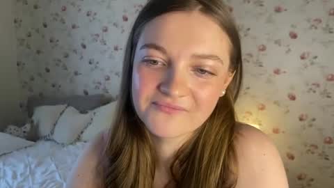 Lovenda psss i uploaded new solo porn in my bio - check it and enjoy online show from February 14, 1:08 pm
