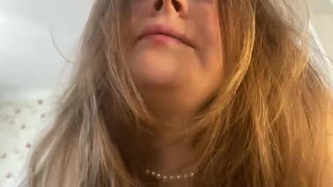 Lovenda psss i uploaded new solo porn in my bio - check it and enjoy online show from February 21, 11:33 am