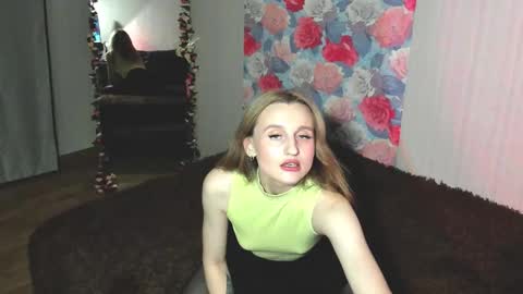 Marfa  online show from October 9, 3:17 pm