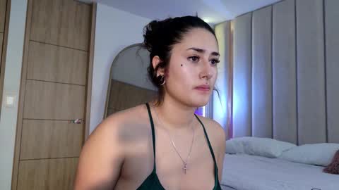 Nyxy online show from November 19, 9:19 am