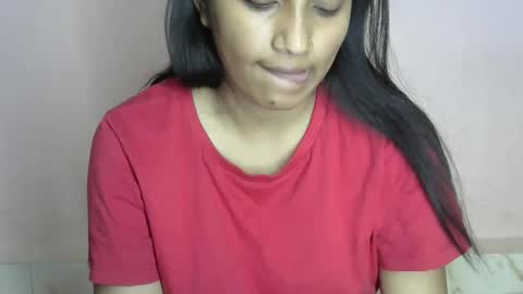 iamHotTaara online show from March 11, 12:17 pm