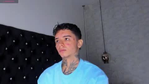 IAN CASTILLO online show from October 21, 11:26 am