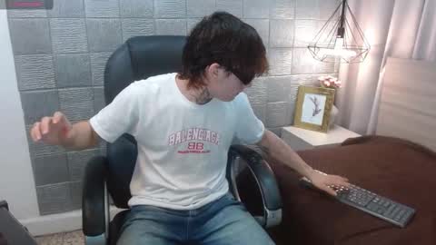 ian online show from September 24, 3:30 pm