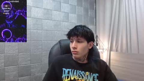 ian online show from November 5, 8:33 pm