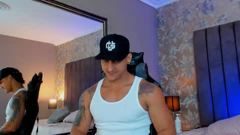 Ian White online show from September 19, 9:18 pm