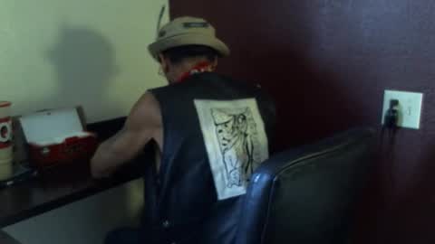 PMS online show from November 2, 5:02 pm