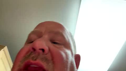 icanmakeyousquirt69 online show from May 26, 5:13 am