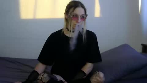 Jade online show from March 24, 2:45 pm