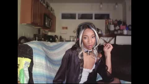 Snapshot of icedmochabree chatting on September 13, 10:06 am bree summers online show from September 13, 10:06 am